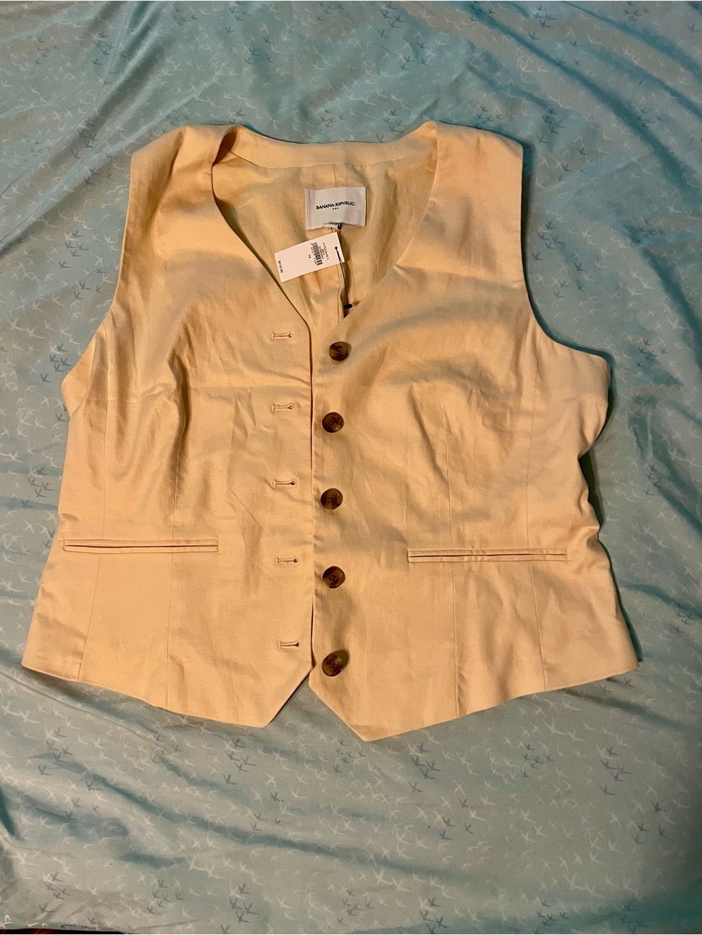 Banana Republic Cream Button-Front Women's Vest
